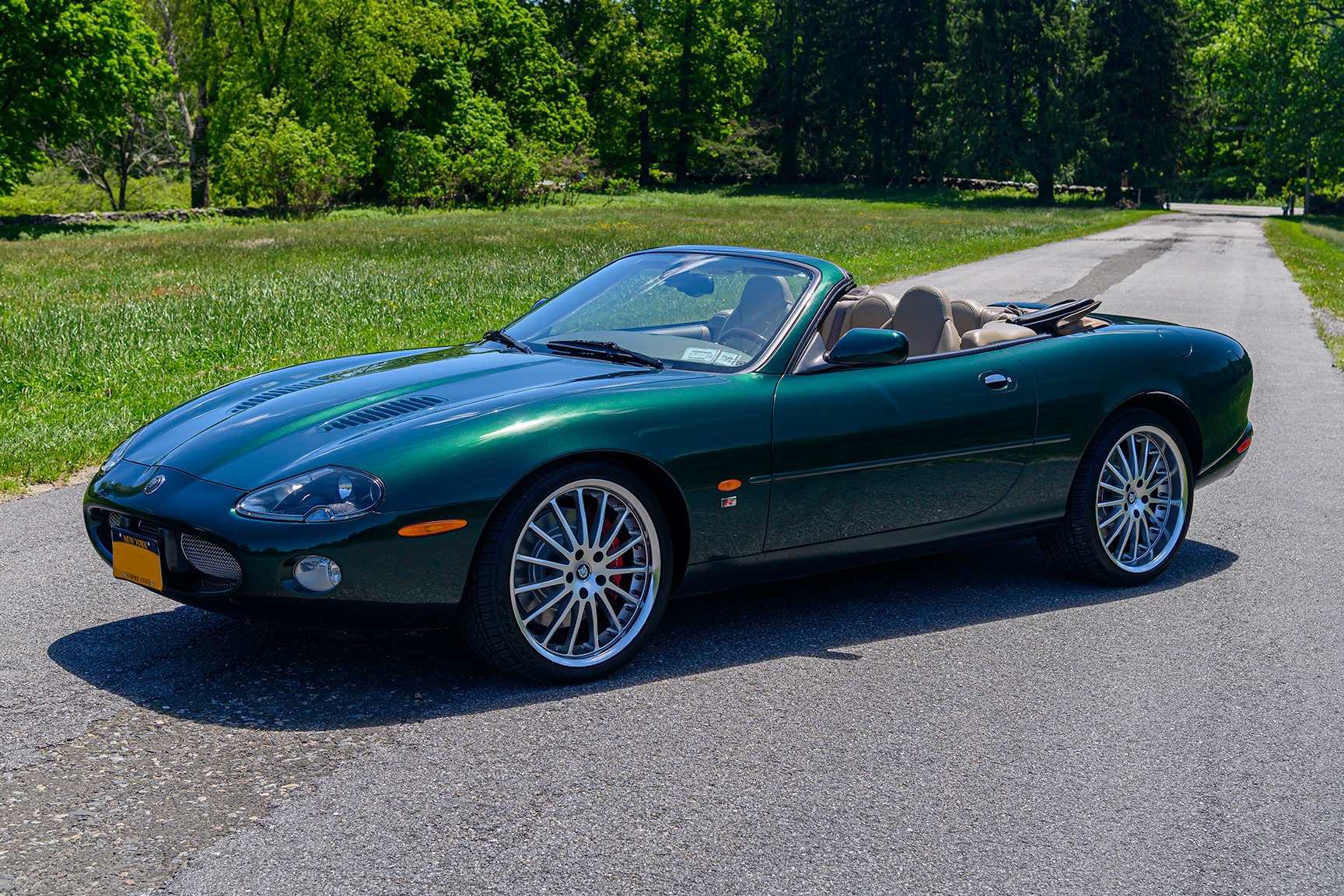 Used-2003-Jaguar-XK8-