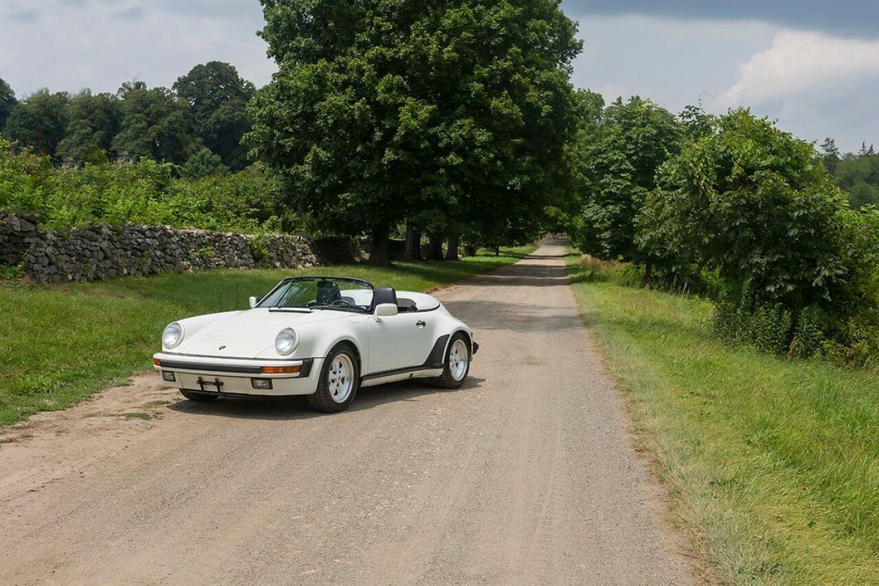Maisto 1/18 Porsche 911 Carrera Speedster 1989 Blanche - Cabriolet Miniature