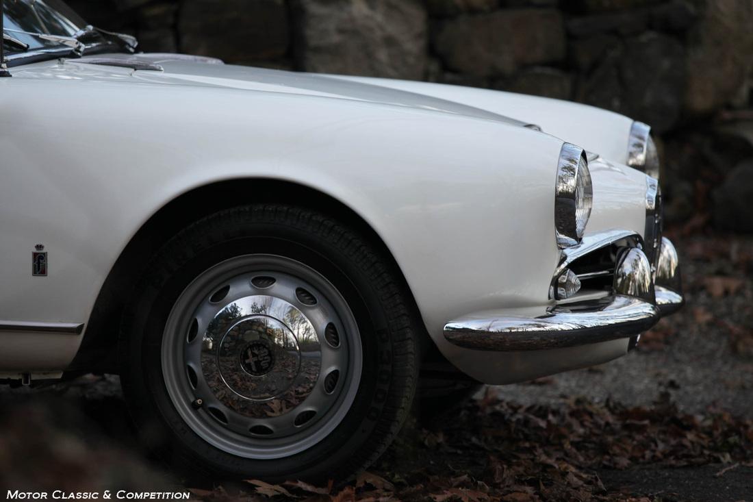 Alfa Romeo Giulia GT Spider Prototipo Gris 1963 1/43 Matrix